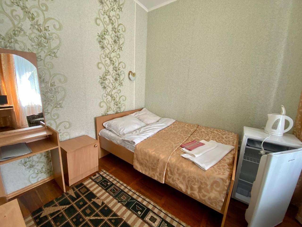 Санаторій Червона Калина Zhobryn Exterior photo