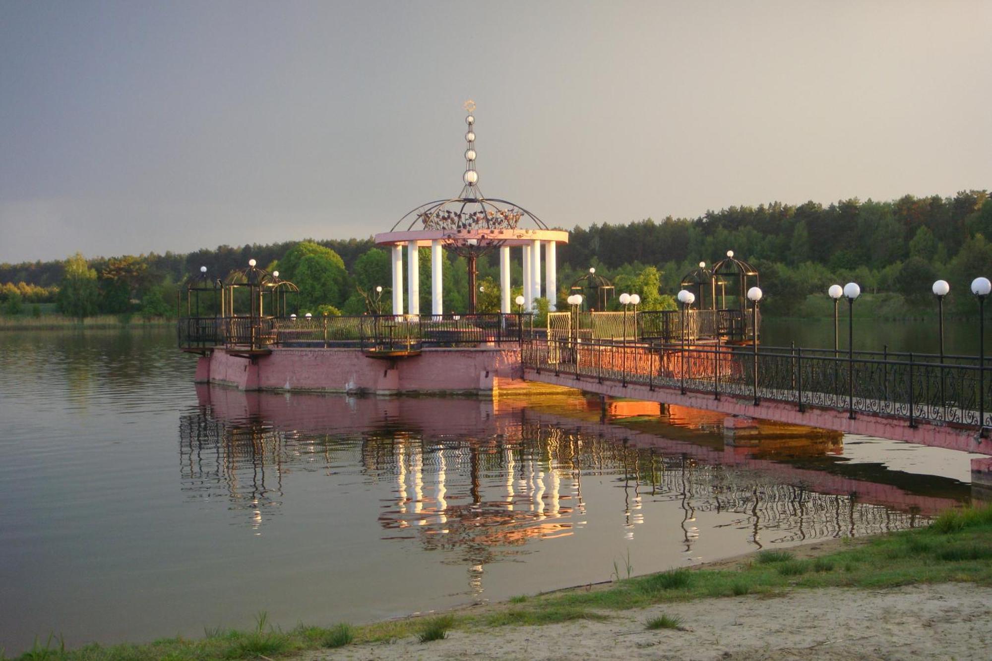 Санаторій Червона Калина Zhobryn Exterior photo
